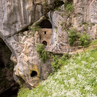 postojna-caves